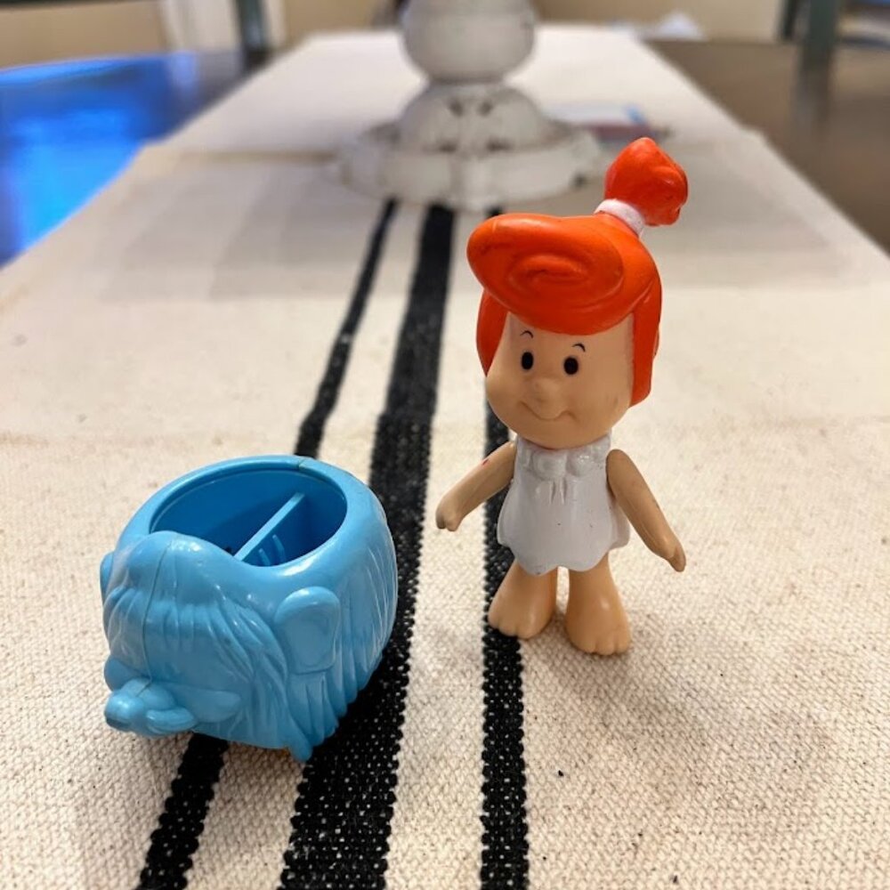 Vtg Flintstone Kids Wilma and Mammoth Cart Toy Figure 1986 Coleco Hanna Barbera